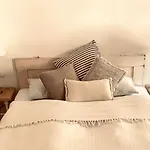 Undfein Boutique