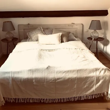 Апартаменты Undfein Boutique Санкт Гильген